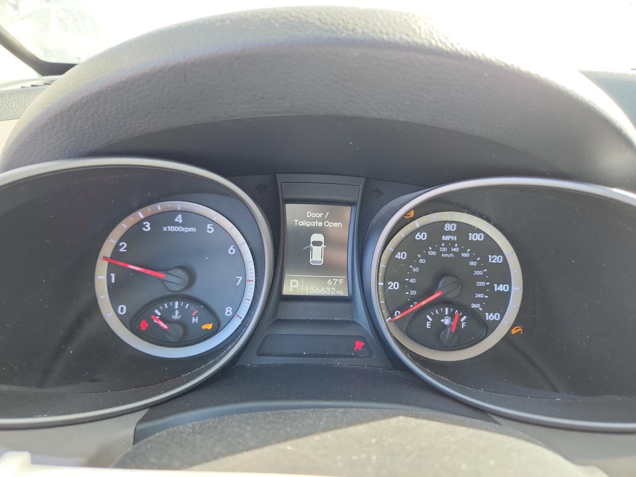 HYUNDAI SANTA FE SPORT