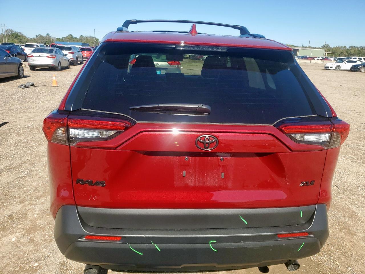 TOYOTA RAV4 XLE PREMIUM