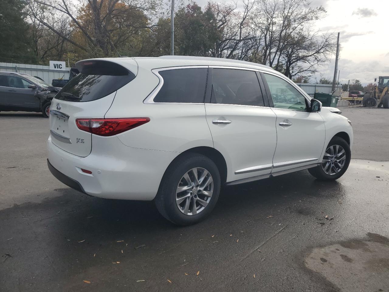 INFINITI JX35
