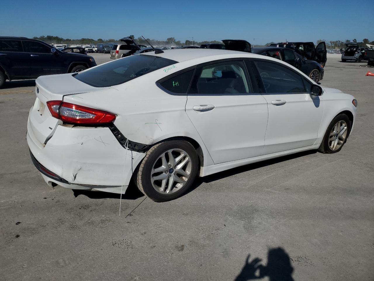 FORD FUSION SE