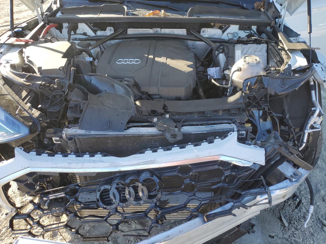 AUDI Q5 PREMIUM PLUS 45