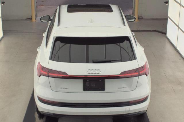 2021 AUDI E-TRON PRE WA1AAAGE8MB010286