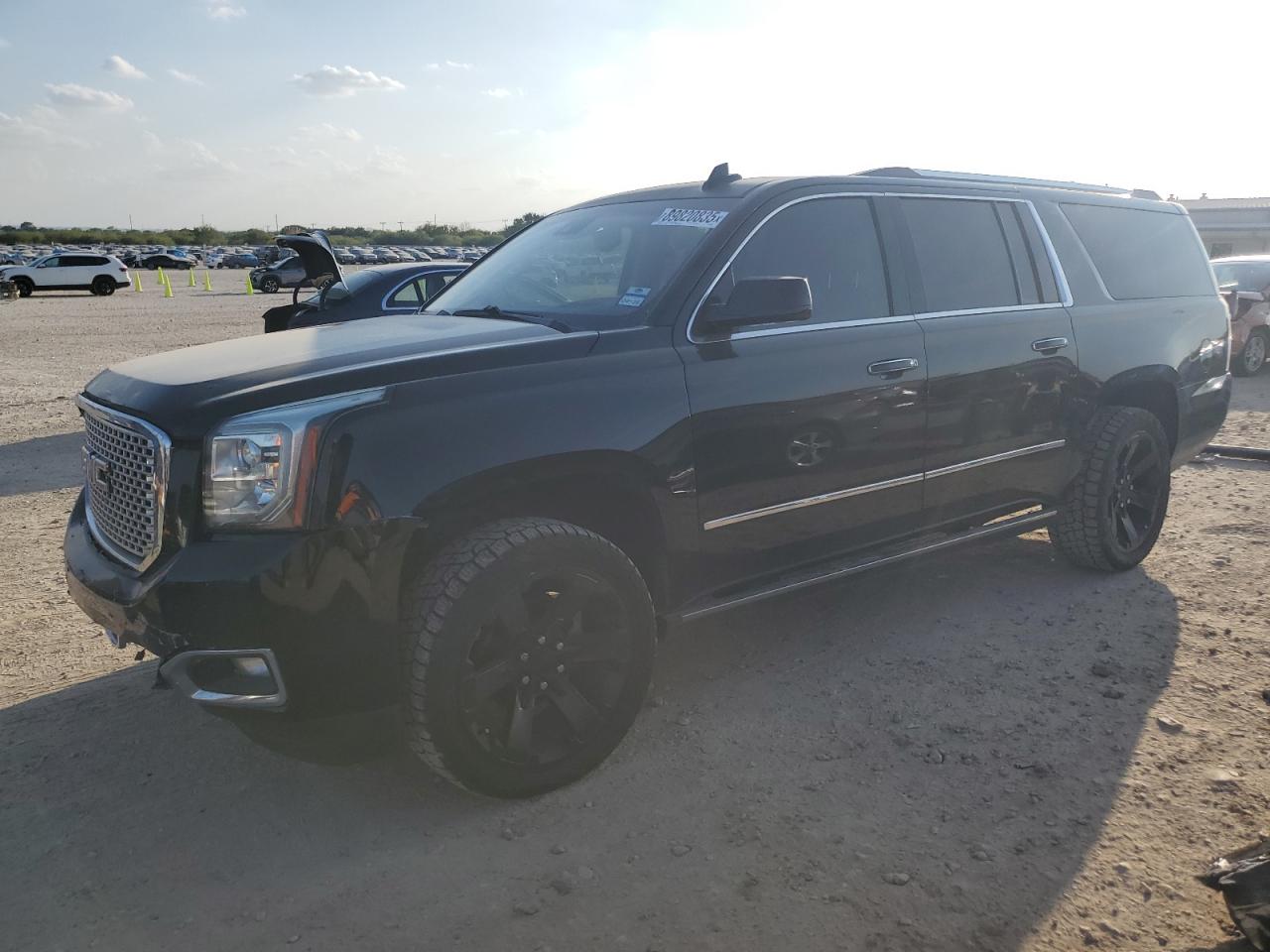 GMC YUKON DENALI