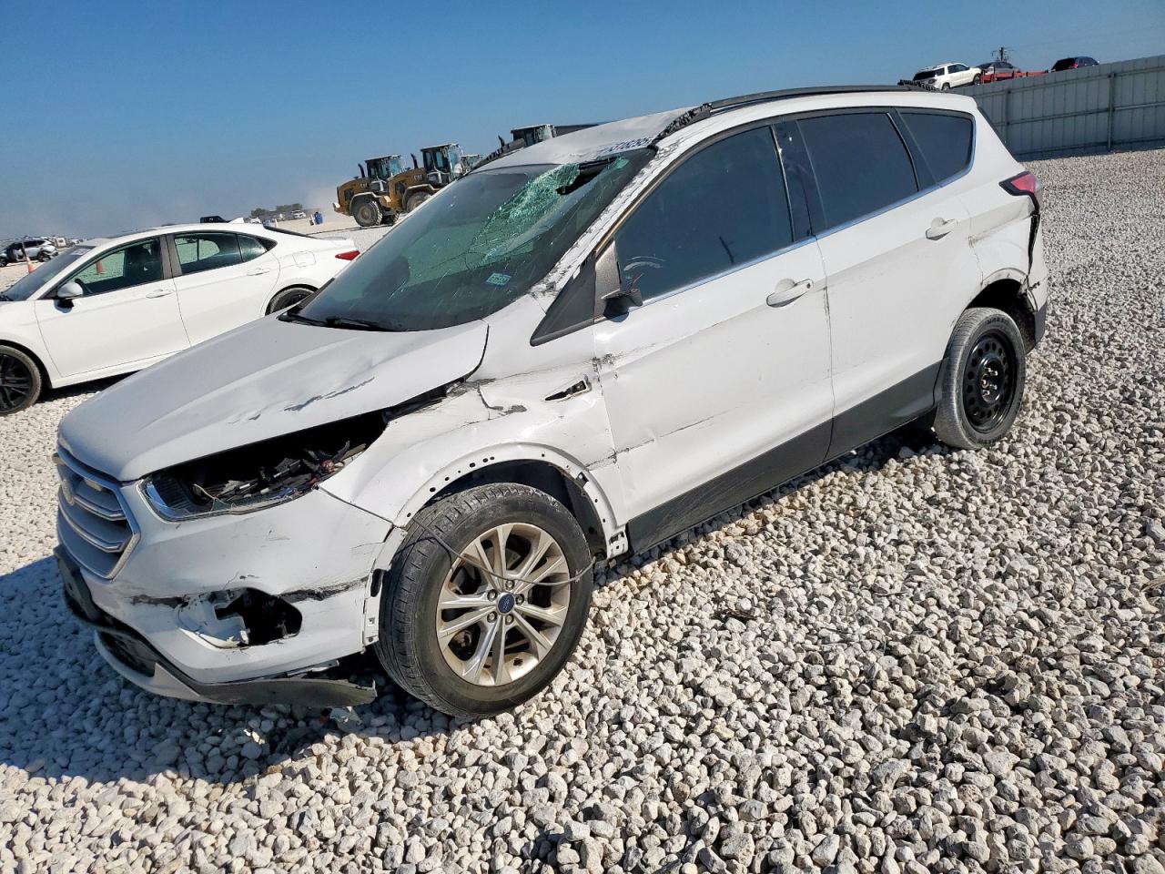 FORD ESCAPE SE