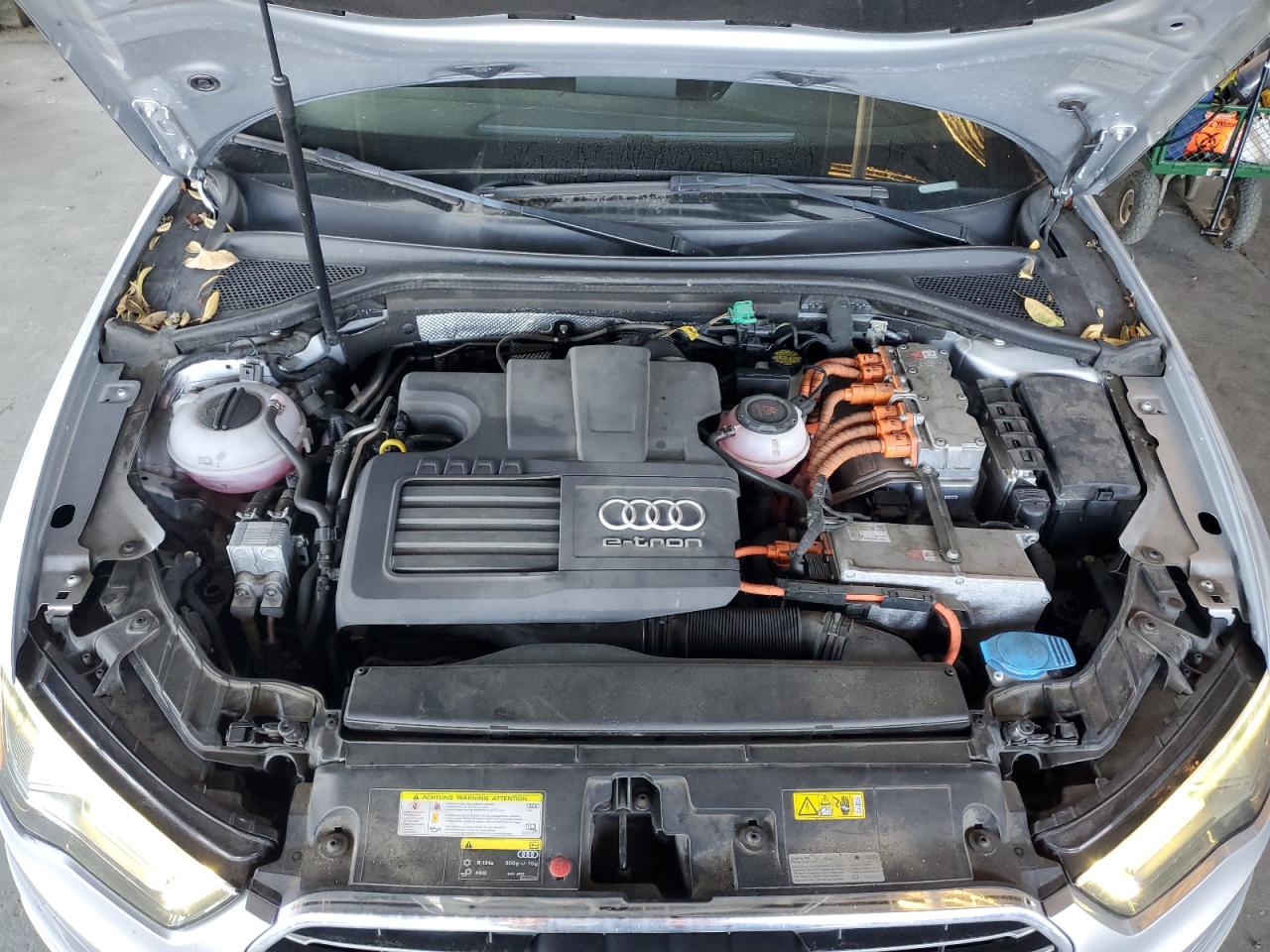 AUDI A3 E-TRON PREMIUM PLUS