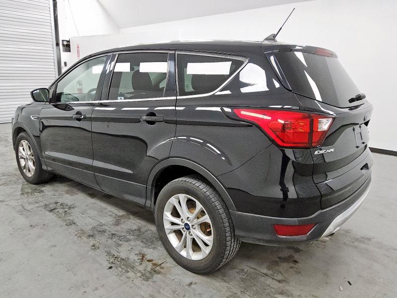 2019 FORD ESCAPE SE - 1FMCU0GD3KUC03207