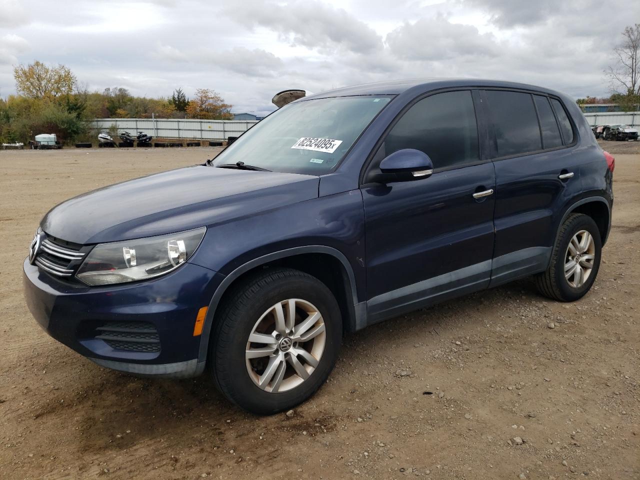 VOLKSWAGEN TIGUAN S