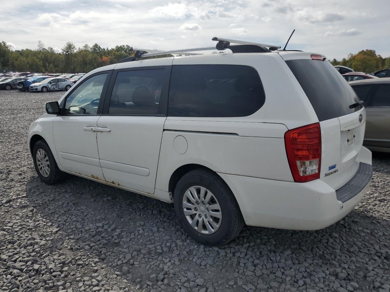 KIA SEDONA LX
