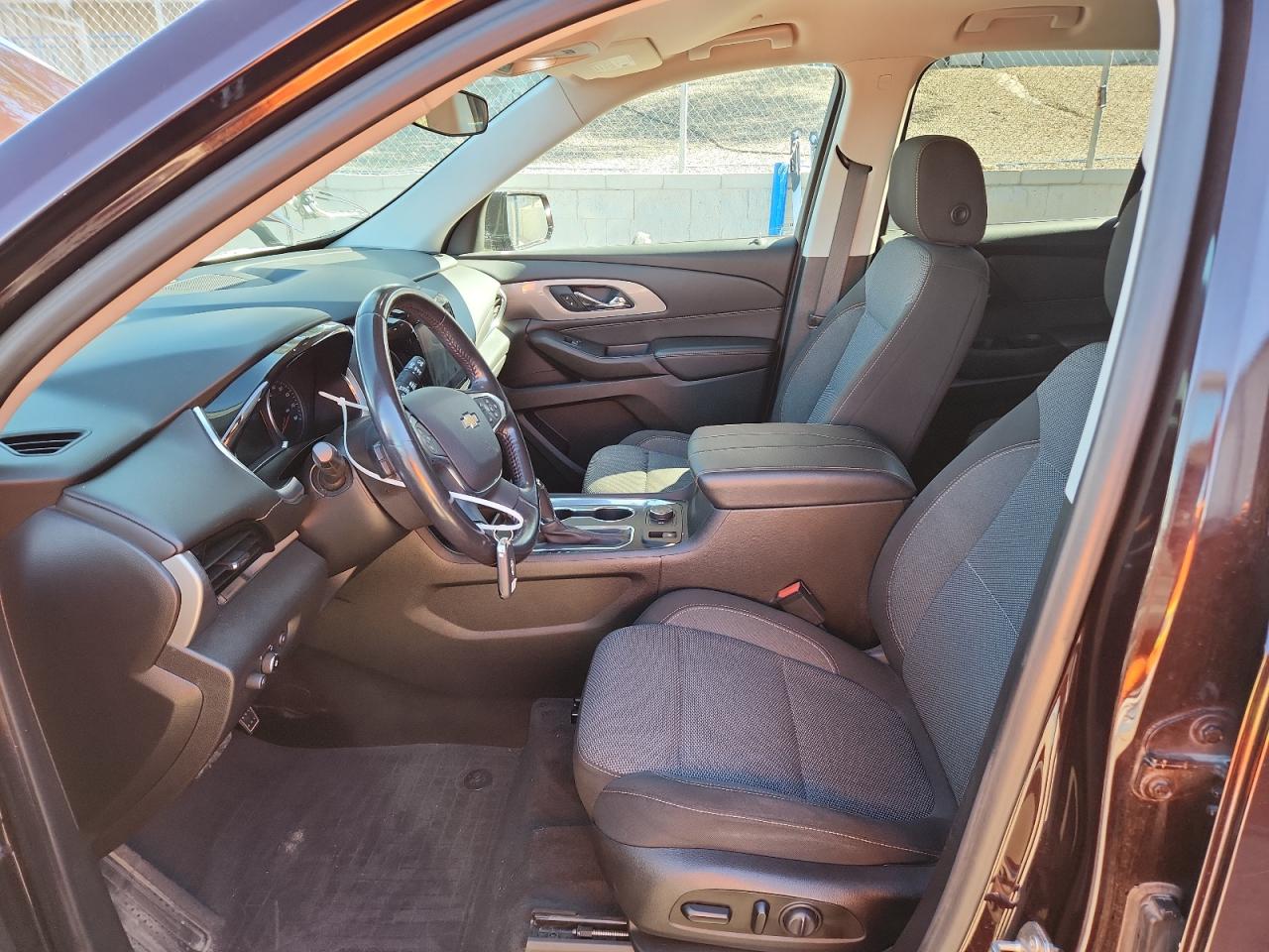 CHEVROLET TRAVERSE LT