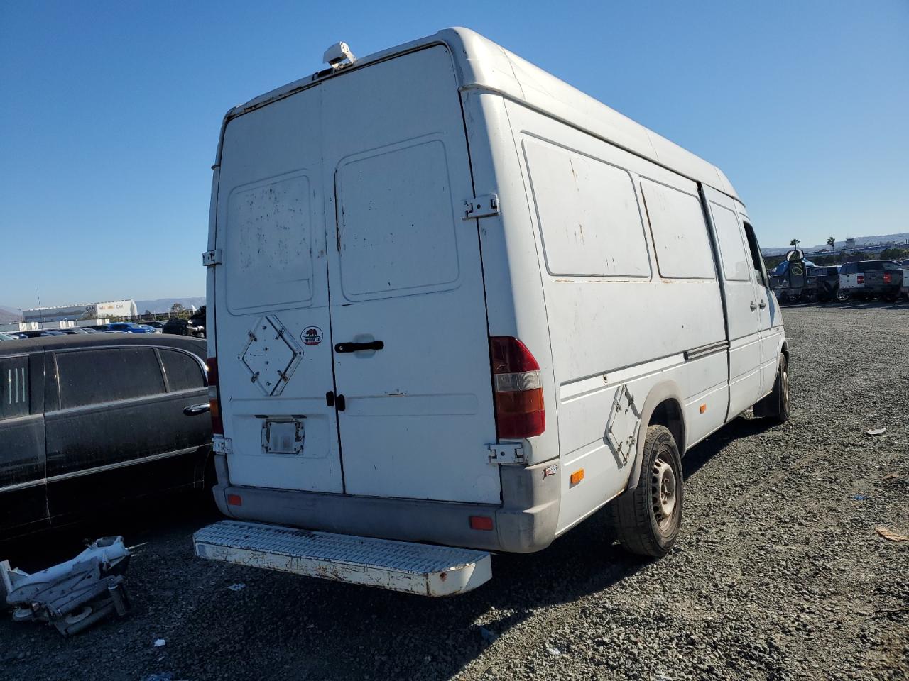 Lot #3270858450 2004 SPNR 2500 SPRINTER