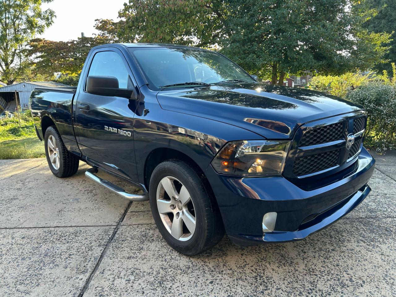 DODGE RAM 1500 ST