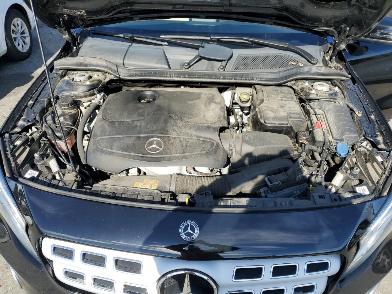 MERCEDES-BENZ GLA-CLASS 250 4MATIC