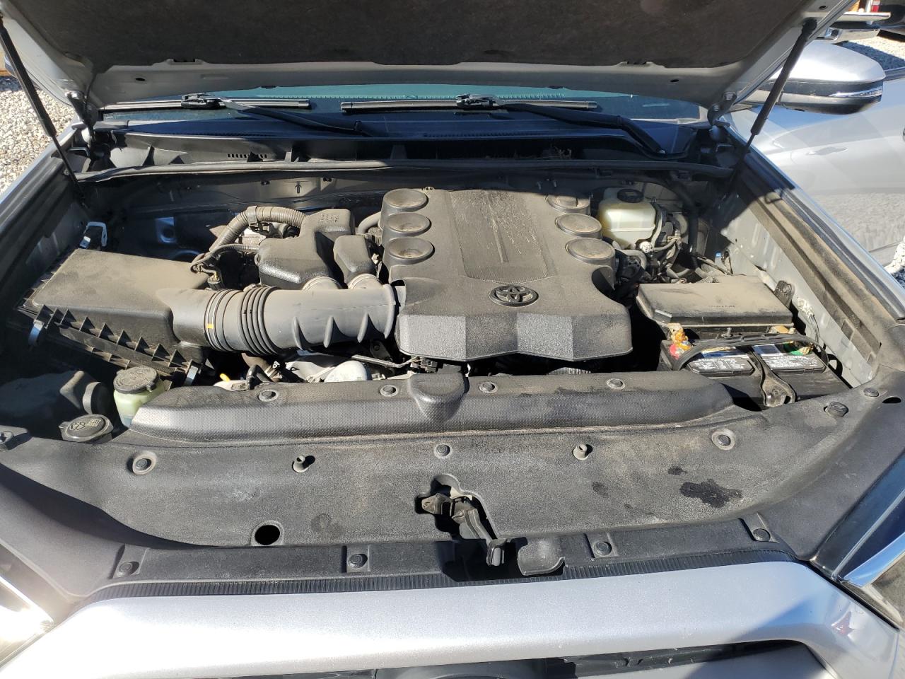 TOYOTA 4RUNNER SR5/SR5 PREMIUM