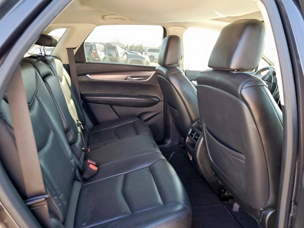 CADILLAC XT5 PREMIUM LUXURY