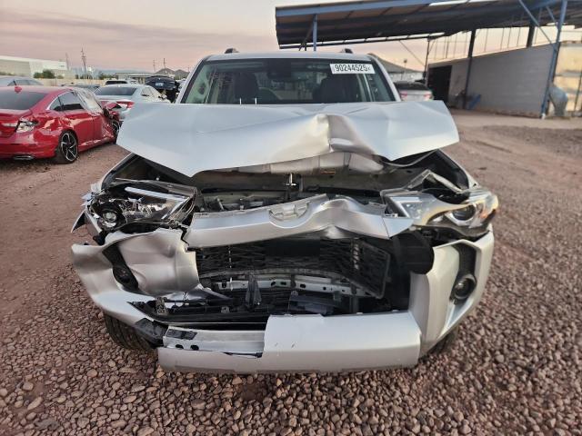 2021 TOYOTA 4RUNNER SR - JTEMU5JR2M5855688