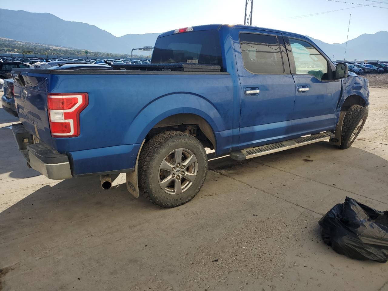 FORD F-150 SUPERCREW