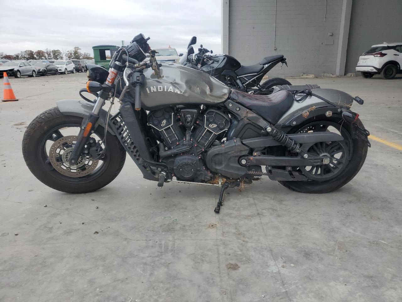 Lot #3297162516 2021 INDIAN MOTORCYCLE CO. SCOUT BOBB