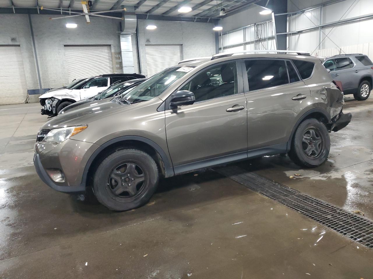 TOYOTA RAV4 LE