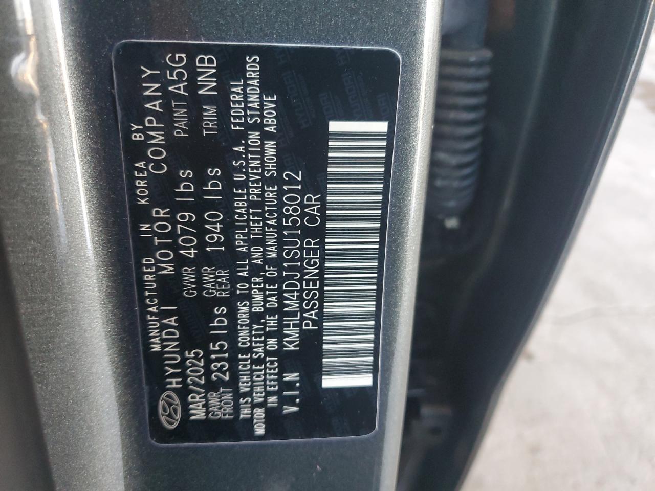 HYUNDAI ELANTRA BLUE