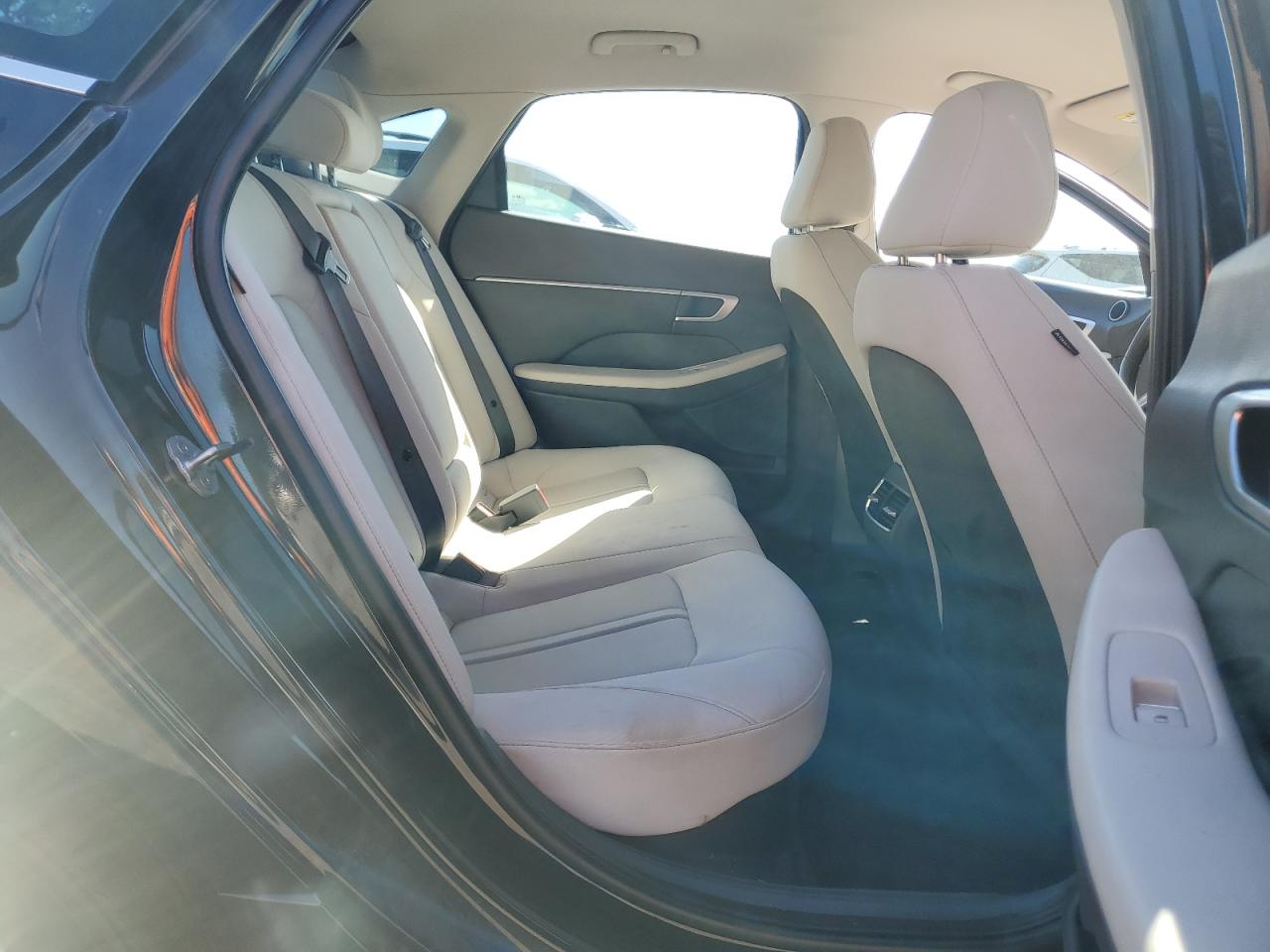 HYUNDAI SONATA HYBRID