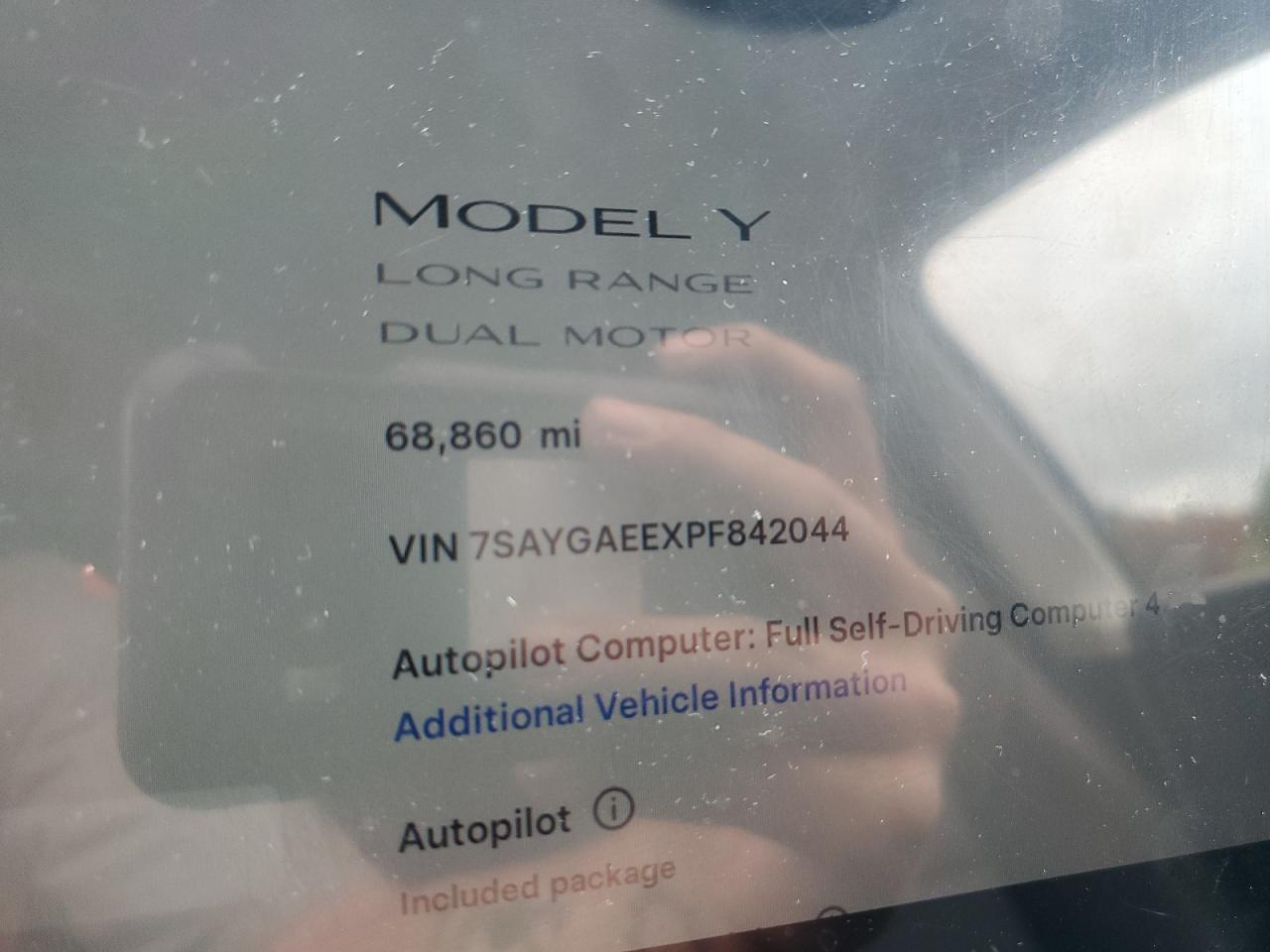 TESLA MODEL Y