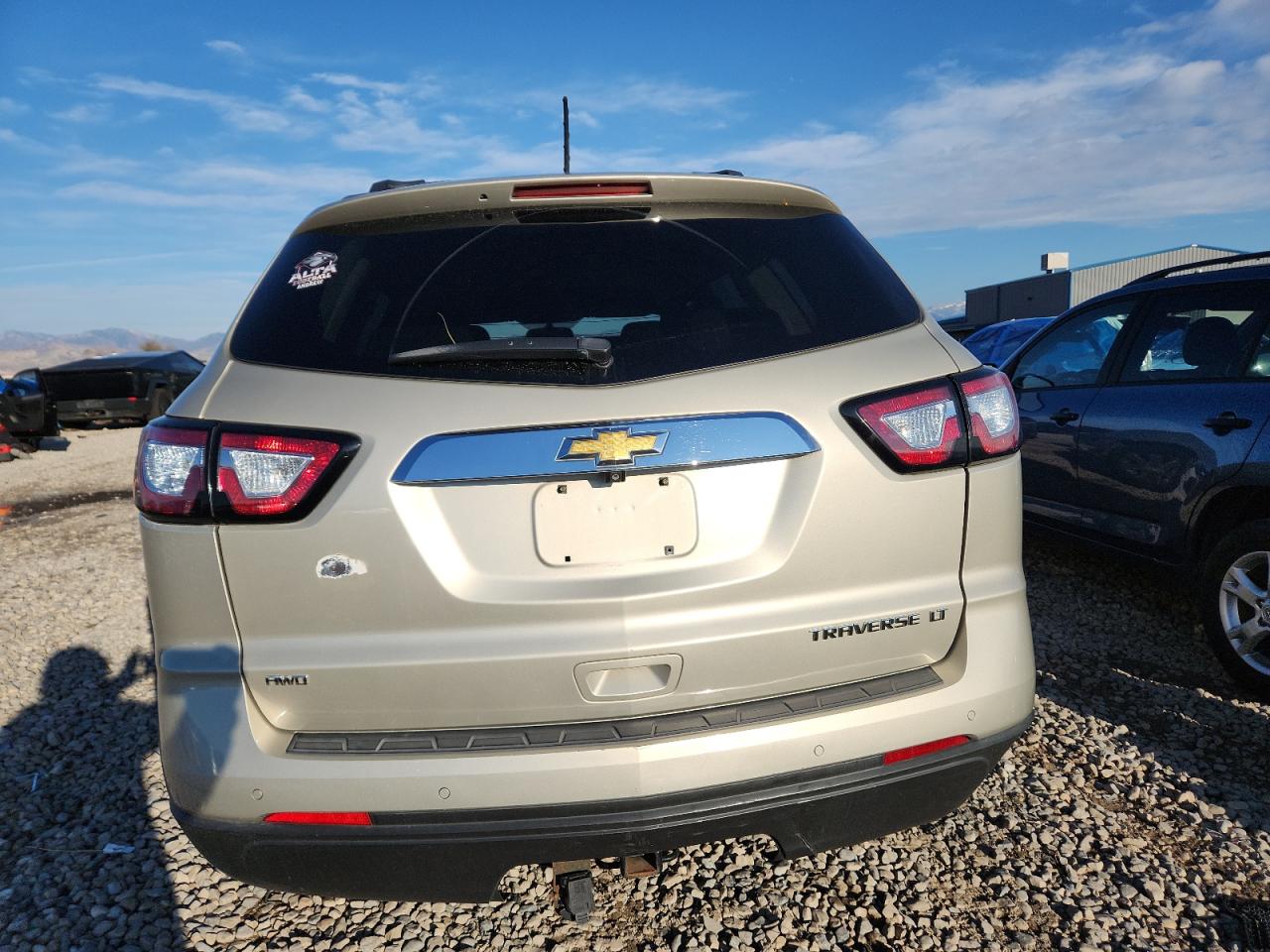 CHEVROLET TRAVERSE LT