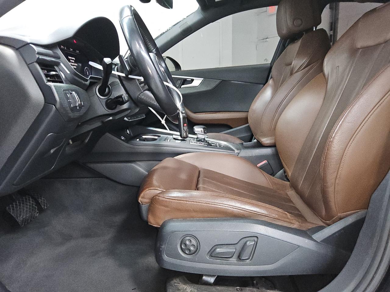 AUDI A4 PREMIUM PLUS