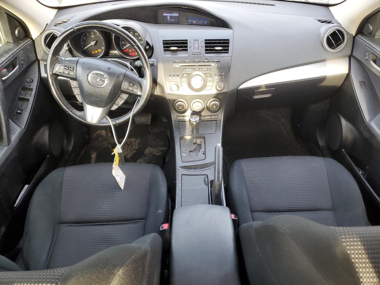MAZDA 3 I