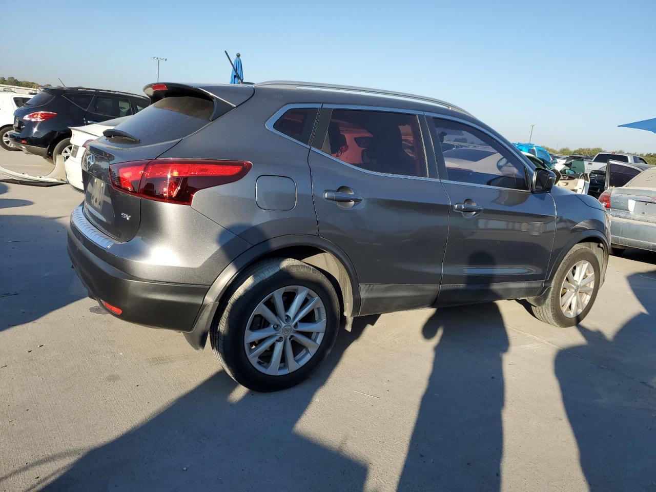 NISSAN ROGUE SPORT S