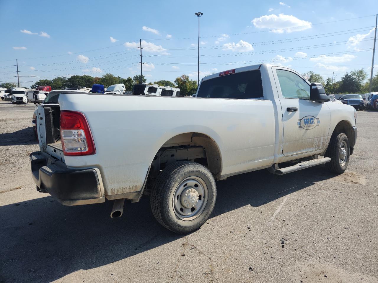 RAM 2500 TRADESMAN