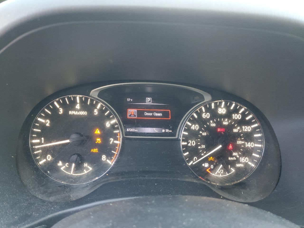 NISSAN PATHFINDER PLATINUM