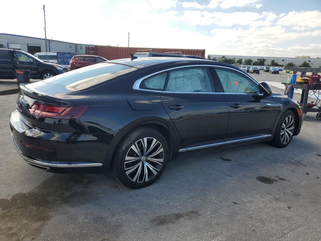 VOLKSWAGEN ARTEON SE