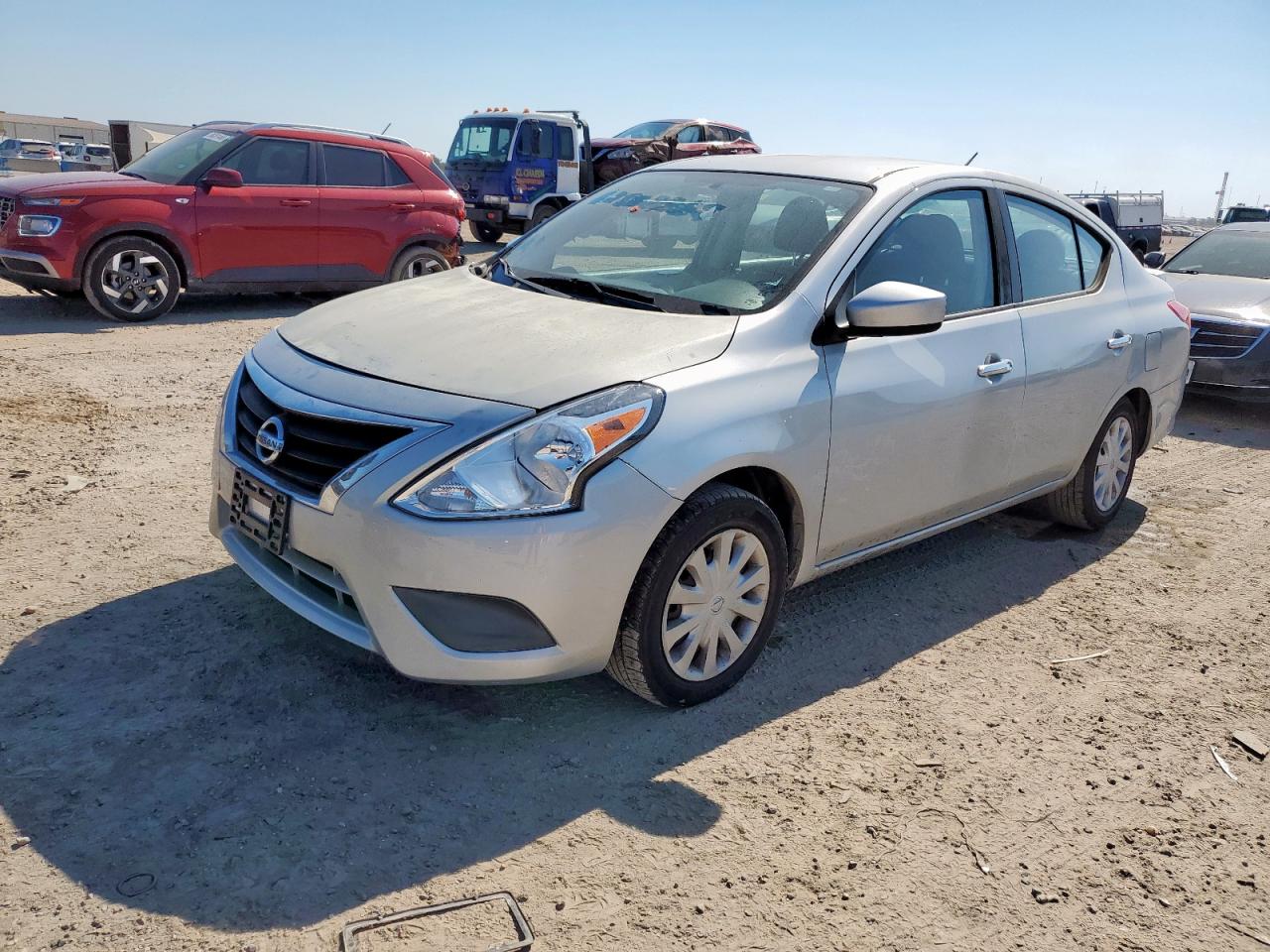 NISSAN VERSA S