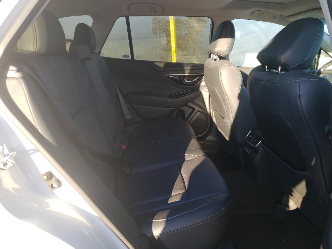 SUBARU OUTBACK LIMITED