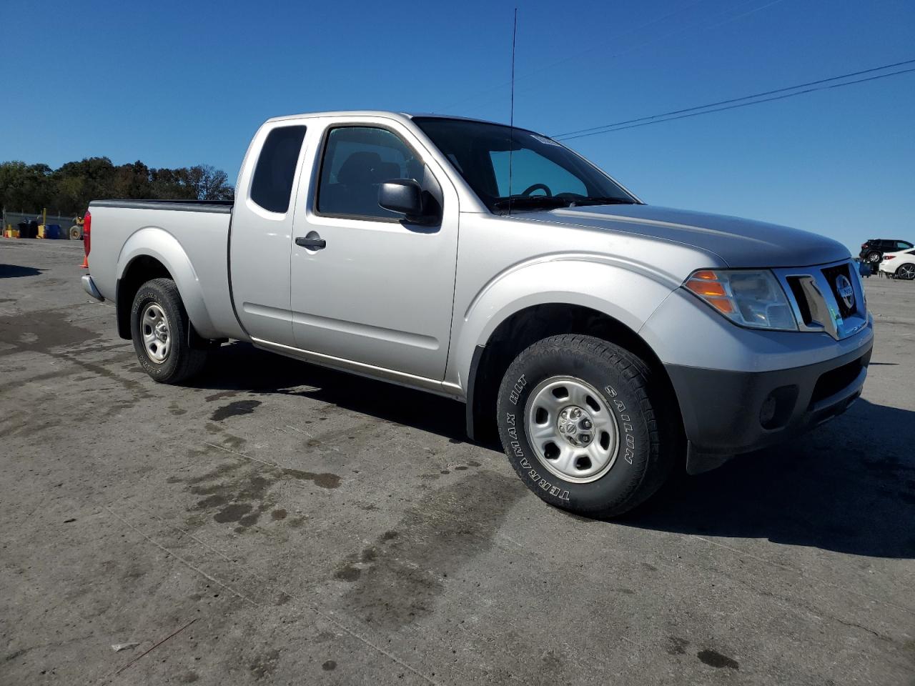 NISSAN FRONTIER S