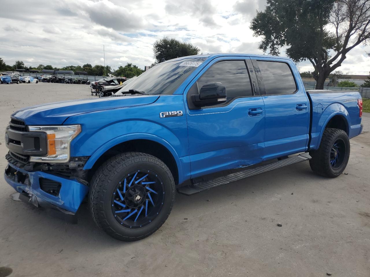 FORD F-150 SUPERCREW