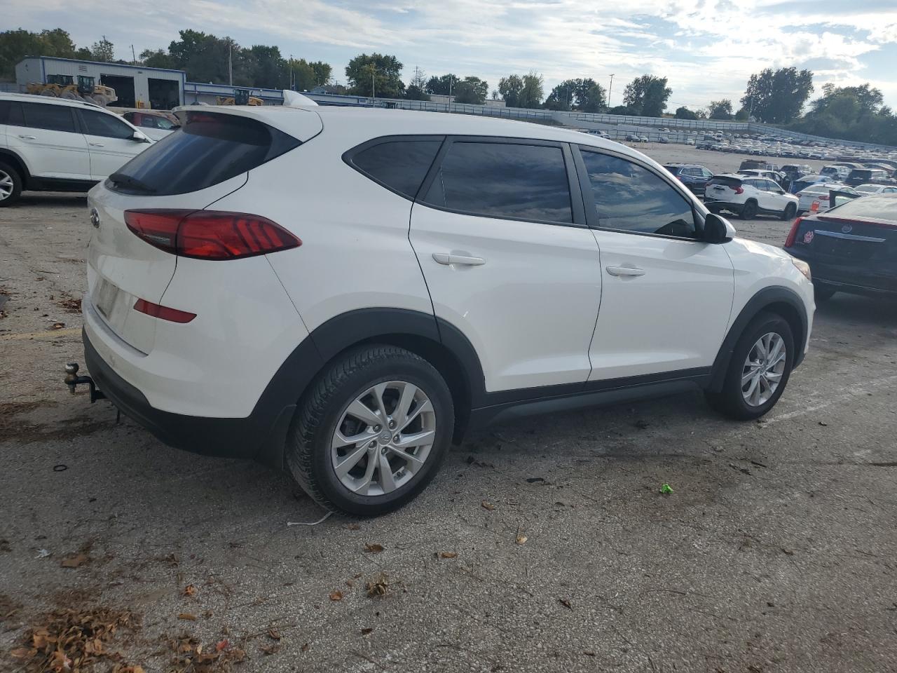 HYUNDAI TUCSON SE