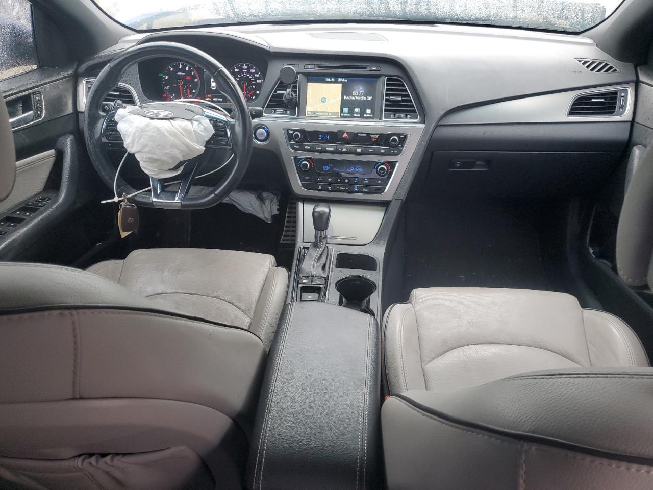 HYUNDAI SONATA SPORT