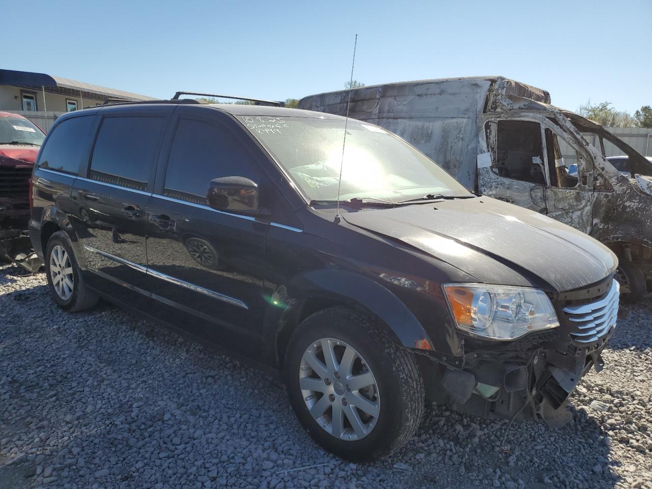 CHRYSLER TOWN & COUNTRY TOURING