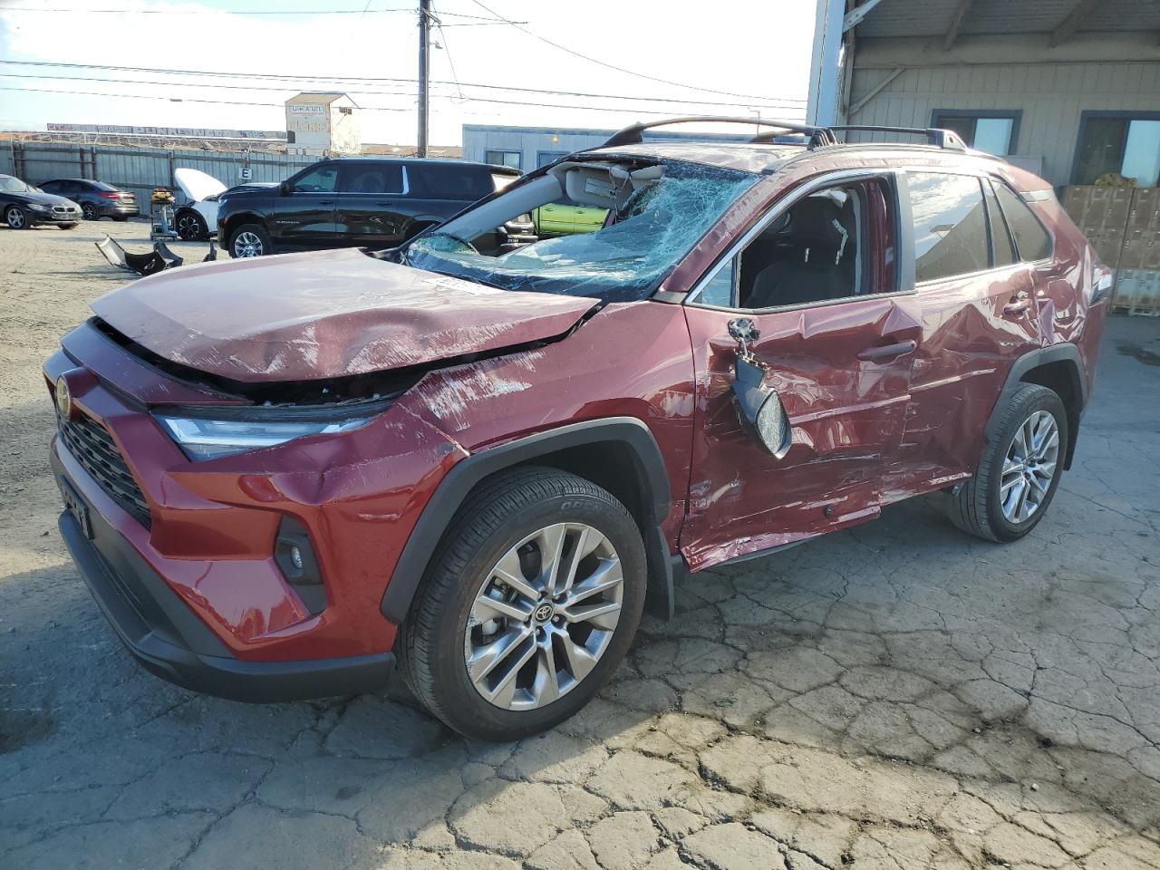 TOYOTA RAV4 XLE PREMIUM