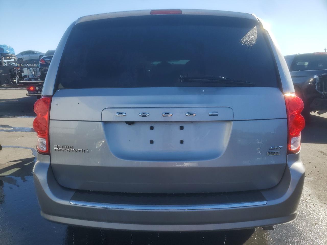 Lot #3311858187 2019 DODGE GRAND CARA