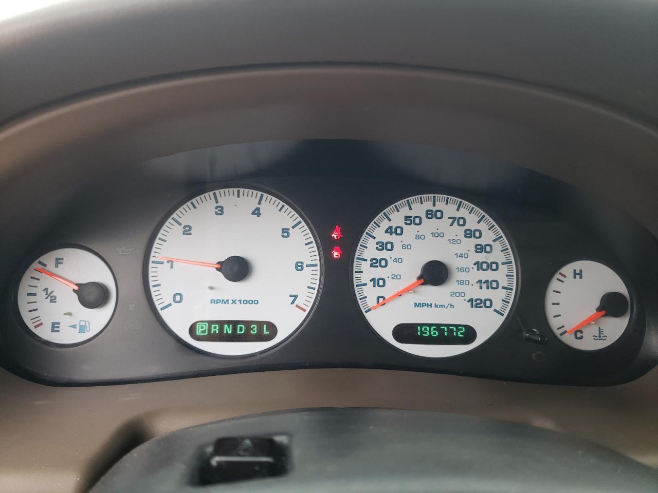 Lot #3283968827 2002 DODGE INTREPID E