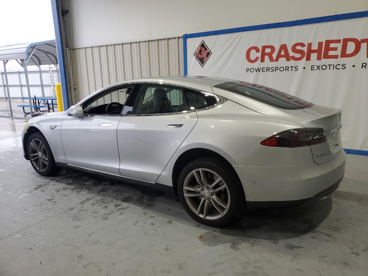 TESLA MODEL S