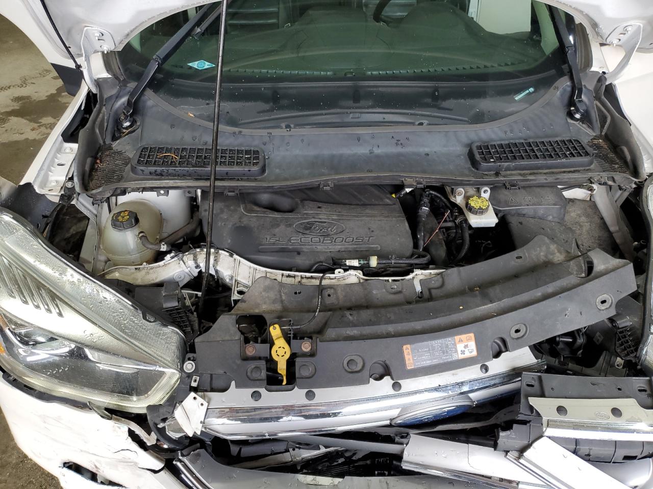 FORD ESCAPE TITANIUM