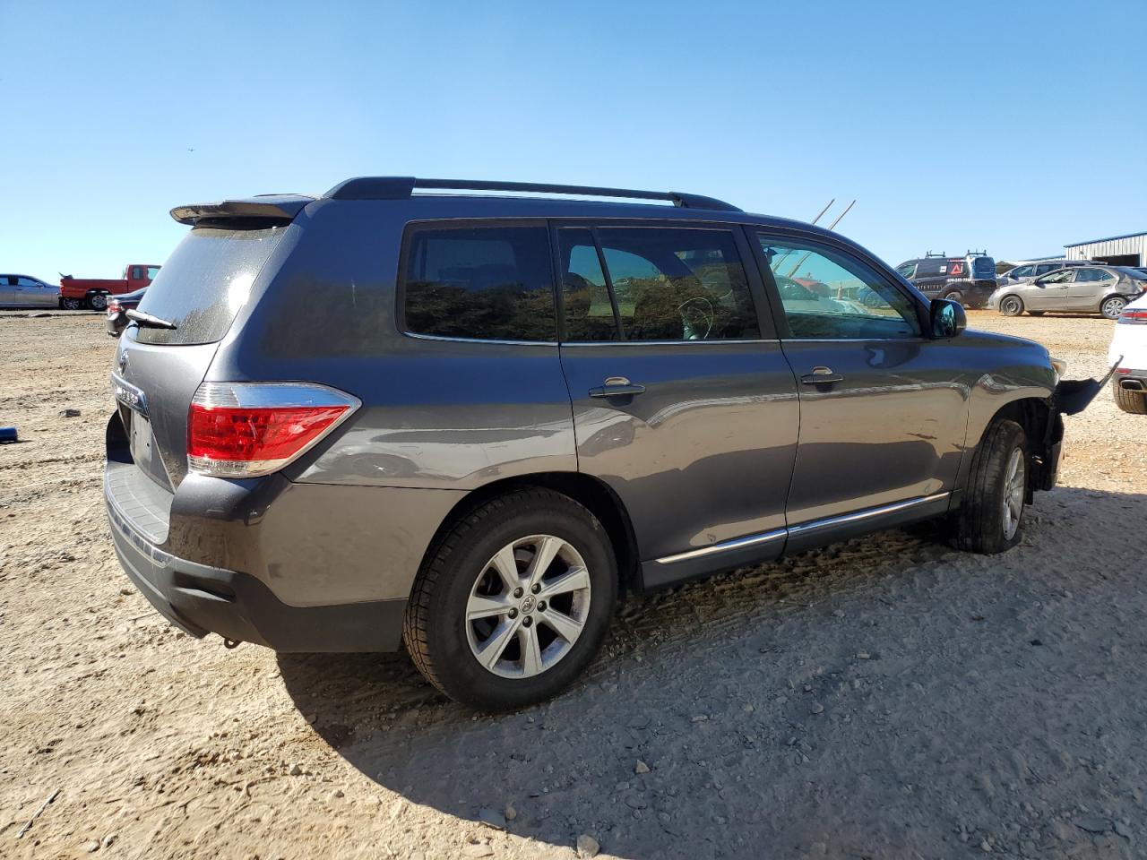 TOYOTA HIGHLANDER BASE