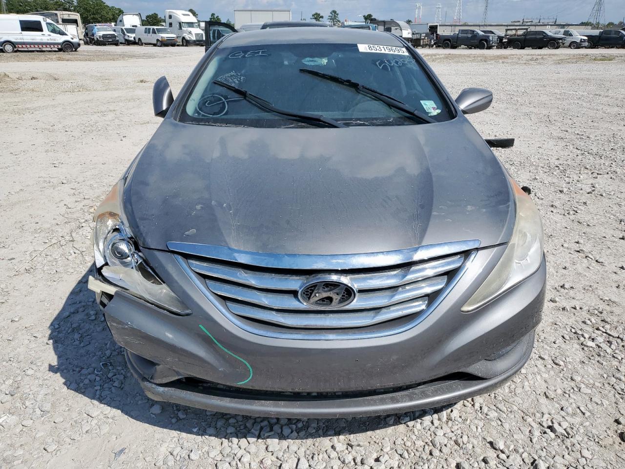 Lot #3260380568 2013 HYUNDAI SONATA GLS