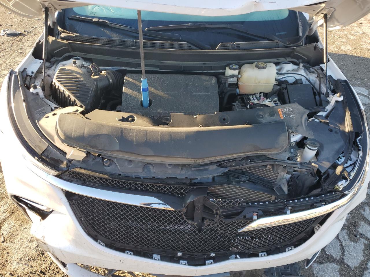 BUICK ENCLAVE ESSENCE