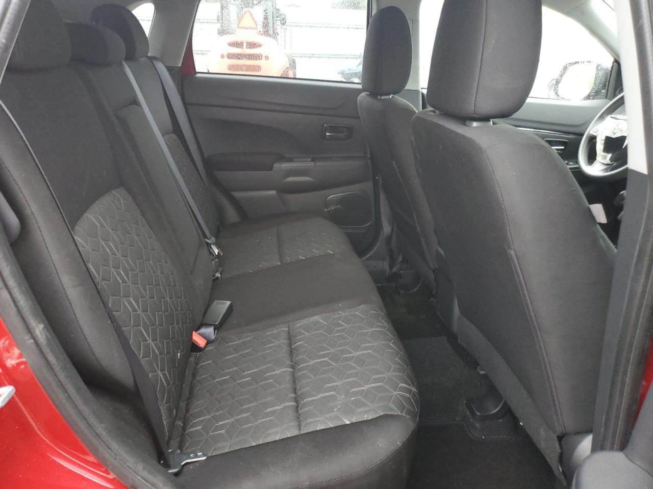 MITSUBISHI OUTLANDER S/SE