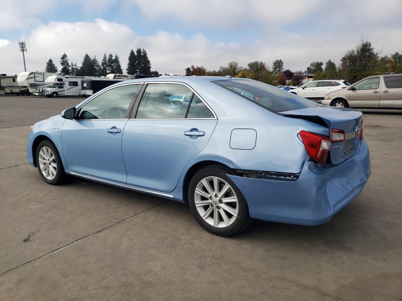 TOYOTA CAMRY HYBRID