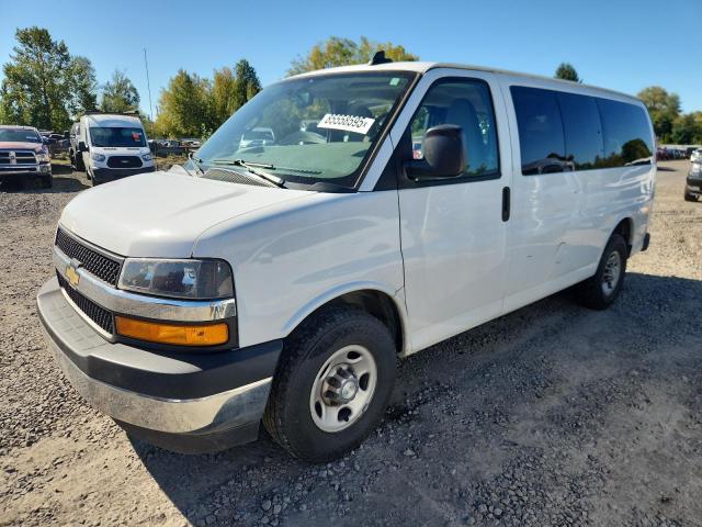 CHEVROLET EXPRESS G2500 LT